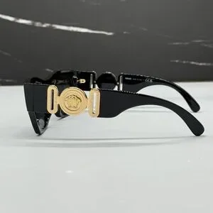 NEW MOD 4479U GB1/87 VERSACE BLACK SQUARE VE4479U GB187 WOMEN SUNGLASSES NEW VERSACE VE4479U GB187 BLACK CAT EYE MOD 4479U GB1/87  main image 4